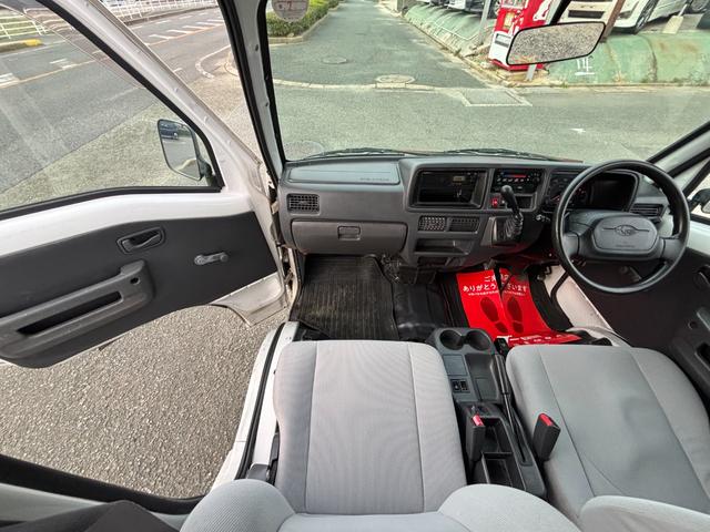 サンバーバン ＶＢ　ＡＴ　両側スライドドア　エアコン　運転席エアバッグ　助手席エアバッグ（35枚目）