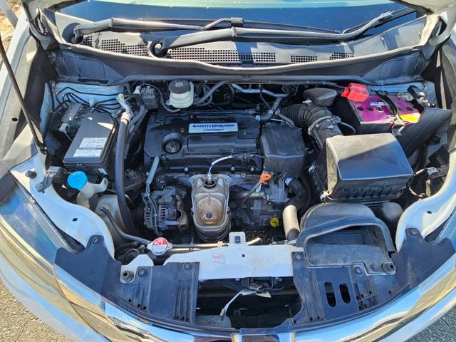 オデッセイ アブソルート　ＥＴＣ　バックカメラ　ＴＶ　クリアランスソナー　オートクルーズコントロール　両側電動スライドドア　オートライト　ＬＥＤヘッドランプ　スマートキー　アイドリングストップ　電動格納ミラー　後席モニター（19枚目）