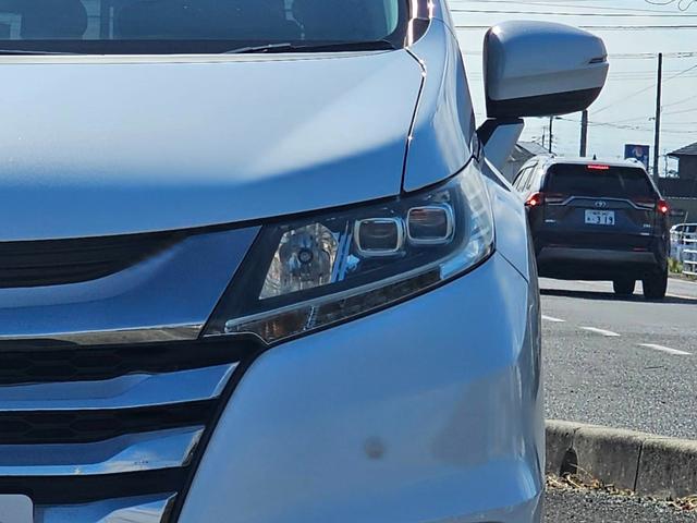 オデッセイ アブソルート　ＥＴＣ　バックカメラ　ＴＶ　クリアランスソナー　オートクルーズコントロール　両側電動スライドドア　オートライト　ＬＥＤヘッドランプ　スマートキー　アイドリングストップ　電動格納ミラー　後席モニター（21枚目）