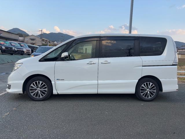 セレナ ハイウェイスター　Ｖセレ＋セーフティＩＩ　ＳＨＶ　ＥＴＣ　全周囲カメラ　ナビ　ＴＶ　クリアランスソナー　オートクルーズコントロール　レーンアシスト　衝突被害軽減システム　両側電動スライドドア　オートライト　ＬＥＤヘッドランプ　スマートキー（14枚目）