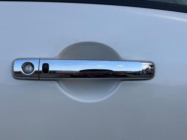 セレナ ハイウェイスター　Ｖセレ＋セーフティＩＩ　ＳＨＶ　ＥＴＣ　全周囲カメラ　ナビ　ＴＶ　クリアランスソナー　オートクルーズコントロール　レーンアシスト　衝突被害軽減システム　両側電動スライドドア　オートライト　ＬＥＤヘッドランプ　スマートキー（37枚目）