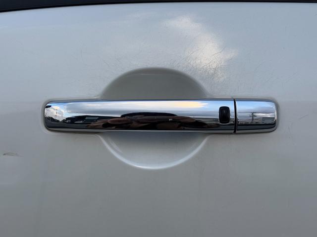 セレナ ハイウェイスター　Ｖセレ＋セーフティＩＩ　ＳＨＶ　ＥＴＣ　全周囲カメラ　ナビ　ＴＶ　クリアランスソナー　オートクルーズコントロール　レーンアシスト　衝突被害軽減システム　両側電動スライドドア　オートライト　ＬＥＤヘッドランプ　スマートキー（39枚目）