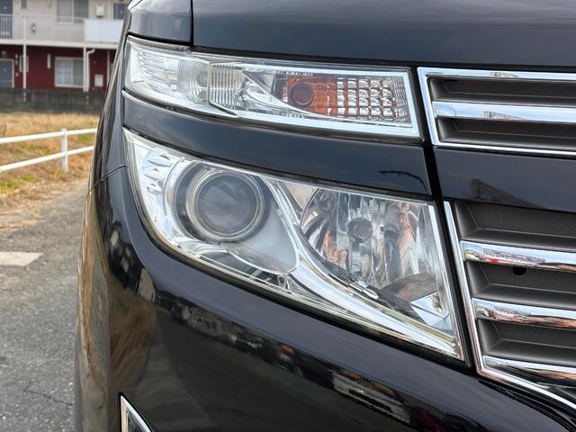 エルグランド ２５０ハイウェイスター　ＥＴＣ　全周囲カメラ　ナビ　ＴＶ　クリアランスソナー　両側電動スライドドア　オートライト　ＨＩＤ　スマートキー　電動格納ミラー　３列シート　ＣＶＴ　アルミホイール　ＣＤ　ミュージックプレイヤー接続可（22枚目）