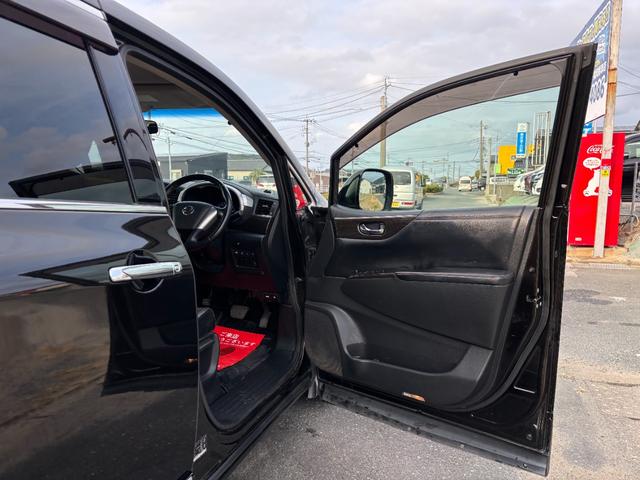 エルグランド ２５０ハイウェイスター　ＥＴＣ　全周囲カメラ　ナビ　ＴＶ　クリアランスソナー　両側電動スライドドア　オートライト　ＨＩＤ　スマートキー　電動格納ミラー　３列シート　ＣＶＴ　アルミホイール　ＣＤ　ミュージックプレイヤー接続可（50枚目）