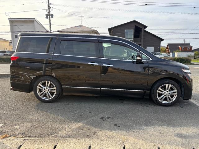 エルグランド ２５０ハイウェイスター　ＥＴＣ　全周囲カメラ　ナビ　ＴＶ　クリアランスソナー　両側電動スライドドア　オートライト　ＨＩＤ　スマートキー　電動格納ミラー　３列シート　ＣＶＴ　アルミホイール　ＣＤ　ミュージックプレイヤー接続可（53枚目）