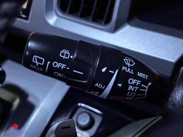 ステップワゴンスパーダ Z クールスピリット ETC バックカメラ ナビ TV オートクルーズコントロール 両側電動スライドドア オートライト HID アイドリングストップ 電動格納ミラー 3列シート CVT アルミホイール CD DVD再生(9枚目)