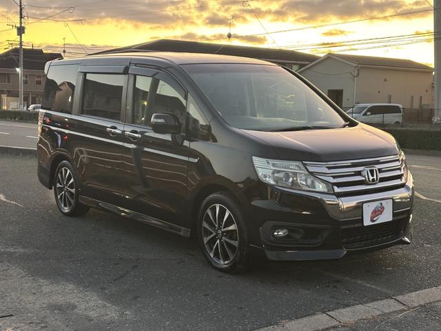 ステップワゴンスパーダ Z クールスピリット ETC バックカメラ ナビ TV オートクルーズコントロール 両側電動スライドドア オートライト HID アイドリングストップ 電動格納ミラー 3列シート CVT アルミホイール CD DVD再生(14枚目)