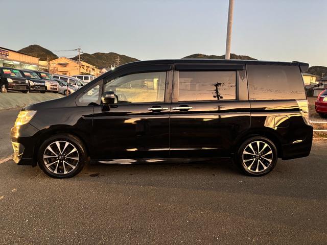 ステップワゴンスパーダ Z クールスピリット ETC バックカメラ ナビ TV オートクルーズコントロール 両側電動スライドドア オートライト HID アイドリングストップ 電動格納ミラー 3列シート CVT アルミホイール CD DVD再生(42枚目)