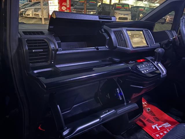 ステップワゴンスパーダ Z クールスピリット ETC バックカメラ ナビ TV オートクルーズコントロール 両側電動スライドドア オートライト HID アイドリングストップ 電動格納ミラー 3列シート CVT アルミホイール CD DVD再生(44枚目)