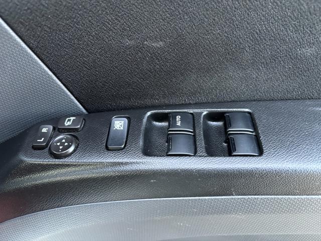 ソリオ Ｓ－ＤＪＥ　ドライブレコーダー　ＥＴＣ　バックカメラ　ナビ　ＴＶ　両側電動スライドドア　オートライト　ＨＩＤ　スマートキー　アイドリングストップ　電動格納ミラー　フルフラット　ウォークスルー　ＣＶＴ（8枚目）