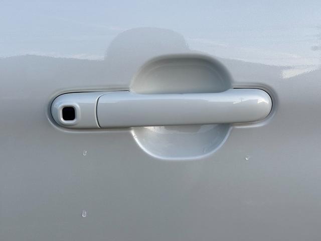 ソリオ Ｓ－ＤＪＥ　ドライブレコーダー　ＥＴＣ　バックカメラ　ナビ　ＴＶ　両側電動スライドドア　オートライト　ＨＩＤ　スマートキー　アイドリングストップ　電動格納ミラー　フルフラット　ウォークスルー　ＣＶＴ（23枚目）