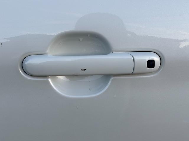 ソリオ Ｓ－ＤＪＥ　ドライブレコーダー　ＥＴＣ　バックカメラ　ナビ　ＴＶ　両側電動スライドドア　オートライト　ＨＩＤ　スマートキー　アイドリングストップ　電動格納ミラー　フルフラット　ウォークスルー　ＣＶＴ（25枚目）