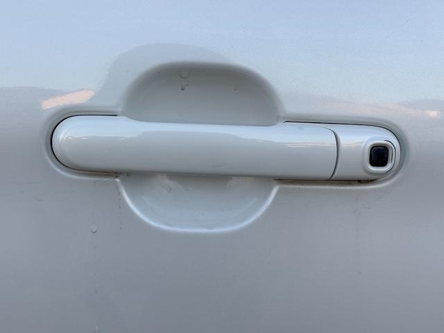 ソリオ Ｓ－ＤＪＥ　ドライブレコーダー　ＥＴＣ　バックカメラ　ナビ　ＴＶ　両側電動スライドドア　オートライト　ＨＩＤ　スマートキー　アイドリングストップ　電動格納ミラー　フルフラット　ウォークスルー　ＣＶＴ（26枚目）