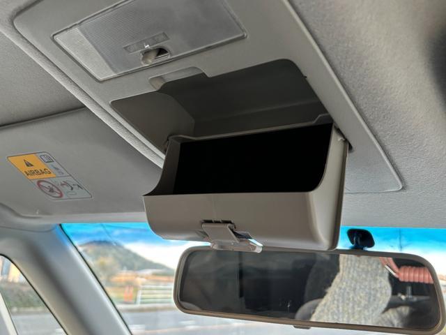 ソリオ Ｓ－ＤＪＥ　ドライブレコーダー　ＥＴＣ　バックカメラ　ナビ　ＴＶ　両側電動スライドドア　オートライト　ＨＩＤ　スマートキー　アイドリングストップ　電動格納ミラー　フルフラット　ウォークスルー　ＣＶＴ（43枚目）