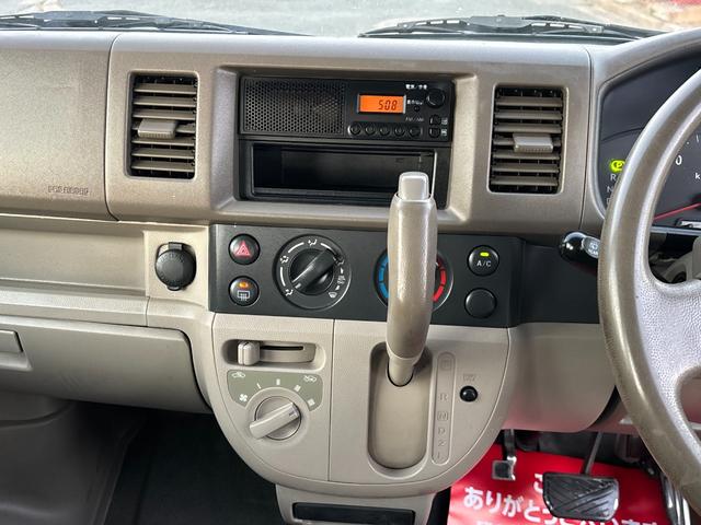 ＮＶ１００クリッパーバン ＤＸ　ＡＴ　両側スライドドア　エアコン　運転席エアバッグ　助手席エアバッグ（4枚目）