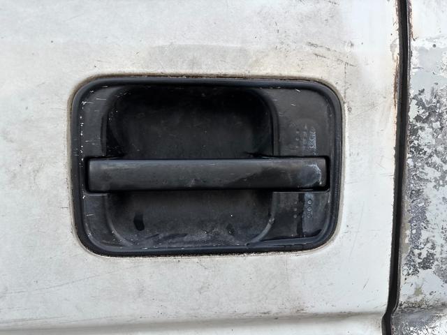 ＮＶ１００クリッパーバン ＤＸ　ＡＴ　両側スライドドア　エアコン　運転席エアバッグ　助手席エアバッグ（20枚目）
