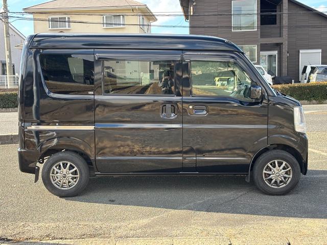 エブリイ ＰＣリミテッド　両側スライドドア　キーレスエントリー　電動格納ミラー　ＡＴ　盗難防止システム　ＡＢＳ　ＣＤ　ミュージックプレイヤー接続可　アルミホイール　衝突安全ボディ　エアコン　パワーステアリング　パワーウィンドウ（14枚目）