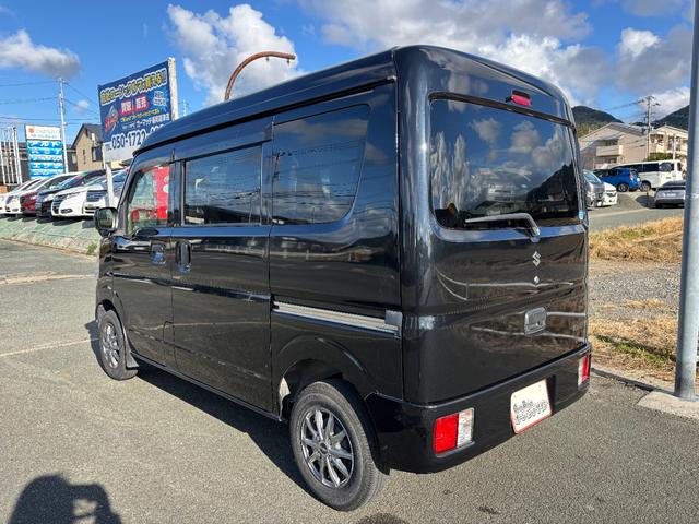 エブリイ ＰＣリミテッド　両側スライドドア　キーレスエントリー　電動格納ミラー　ＡＴ　盗難防止システム　ＡＢＳ　ＣＤ　ミュージックプレイヤー接続可　アルミホイール　衝突安全ボディ　エアコン　パワーステアリング　パワーウィンドウ（15枚目）