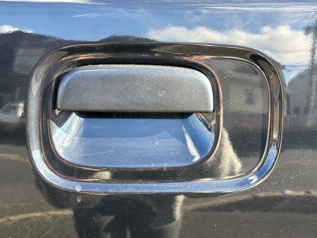 エブリイ ＰＣリミテッド　両側スライドドア　キーレスエントリー　電動格納ミラー　ＡＴ　盗難防止システム　ＡＢＳ　ＣＤ　ミュージックプレイヤー接続可　アルミホイール　衝突安全ボディ　エアコン　パワーステアリング　パワーウィンドウ（23枚目）