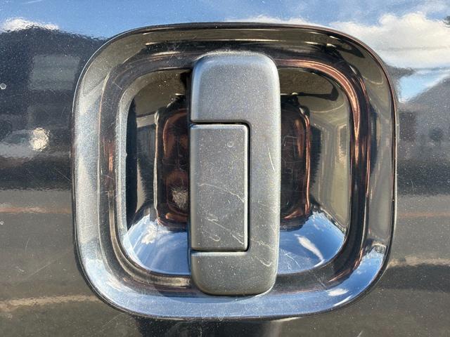 エブリイ ＰＣリミテッド　両側スライドドア　キーレスエントリー　電動格納ミラー　ＡＴ　盗難防止システム　ＡＢＳ　ＣＤ　ミュージックプレイヤー接続可　アルミホイール　衝突安全ボディ　エアコン　パワーステアリング　パワーウィンドウ（26枚目）