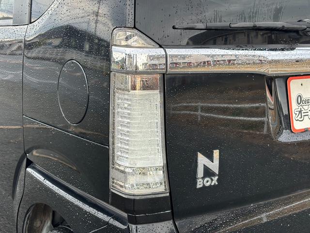 Ｎ－ＢＯＸカスタム Ｇ・Ｌパッケージ　ドライブレコーダー　バックカメラ　両側スライド・片側電動　ナビ　ＴＶ　オートライト　ＨＩＤ　スマートキー　アイドリングストップ　電動格納ミラー　ベンチシート　ＣＶＴ　盗難防止システム　ＡＢＳ　ＥＳＣ（30枚目）