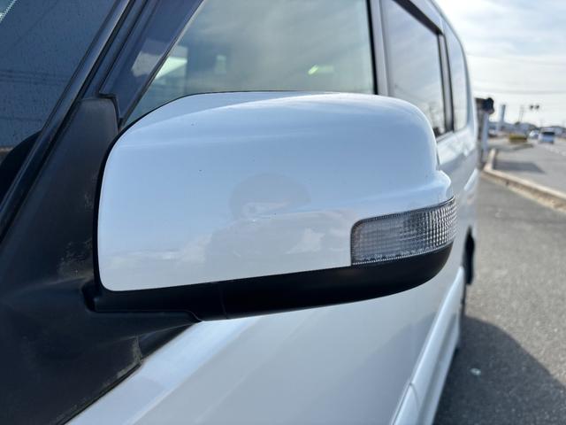 セレナ ハイウェイスター　Ｓ－ハイブリッド　ＥＴＣ　バックカメラ　ナビ　ＴＶ　オートクルーズコントロール　レーンアシスト　衝突被害軽減システム　両側電動スライドドア　オートライト　スマートキー　アイドリングストップ　電動格納ミラー　後席モニター（25枚目）