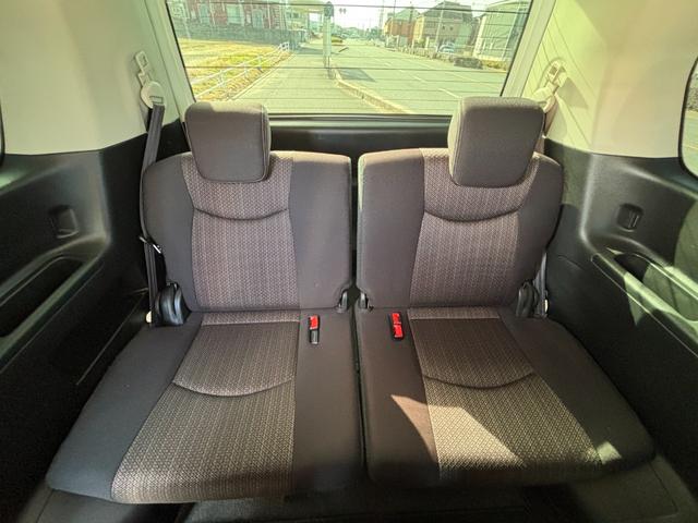 セレナ ハイウェイスター　Ｓ－ハイブリッド　ＥＴＣ　バックカメラ　ナビ　ＴＶ　オートクルーズコントロール　レーンアシスト　衝突被害軽減システム　両側電動スライドドア　オートライト　スマートキー　アイドリングストップ　電動格納ミラー　後席モニター（52枚目）