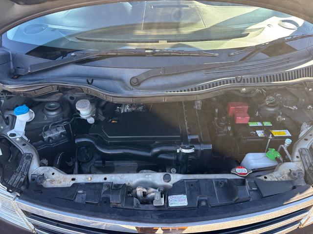 ルークス ハイウェイスター　ドライブレコーダー　ＥＴＣ　両側スライド・片側電動　ナビ　ＴＶ　オートライト　ＨＩＤ　スマートキー　電動格納ミラー　ベンチシート　ＣＶＴ　盗難防止システム　ＡＢＳ　ＣＤ　ＤＶＤ再生　ＵＳＢ（20枚目）