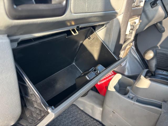 �֗��Ȏ��[�X�y�[�X�B�X�b�L���Ƌ��S�n�̂悢��Ԃ��L����܂��B