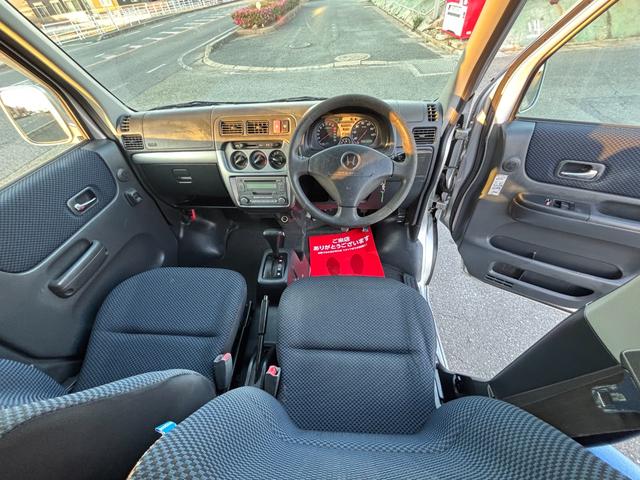 バモスホビオ Ｌ　ＡＴ　両側スライドドア　キーレスエントリー　アルミホイール　エアコン　パワーステアリング　パワーウィンドウ　運転席エアバッグ　助手席エアバッグ　ＣＤ　ＭＤ（2枚目）