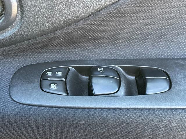 セレナ ハイウェイスター Vセレ+セーフティ SHV Aセフ ETC 全周囲カメラ ナビ TV クリアランスソナー オートクルーズコントロール レーンアシスト 衝突被害軽減システム 両側電動スライドドア オートライト LEDヘッドランプ スマートキー(25枚目)