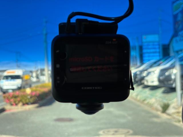 �h���C�u���R�[�_�[������f���Ɖ������L�^���Ă����h���C�u���R�[�_�[�́A���̂̍ۂɊm���ȏ؋��\�͂𔭊����Ă���܂��B