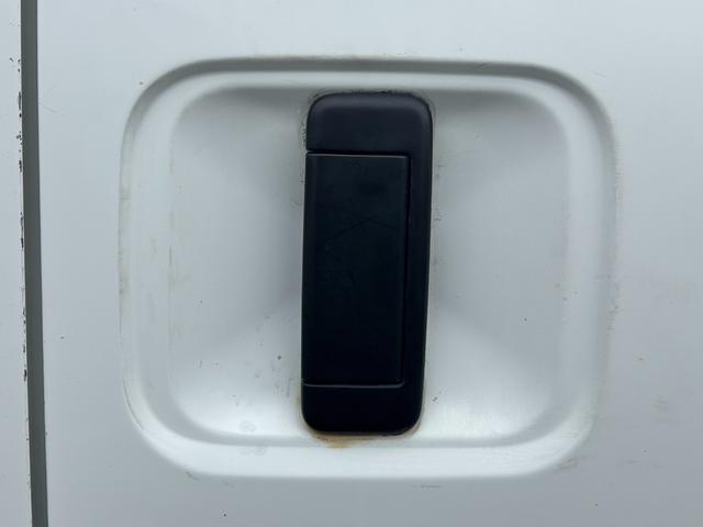 ミニキャブバン CD 軽バン MT 両側スライドドア エアコン 運転席エアバッグ 助手席エアバッグ(21枚目)