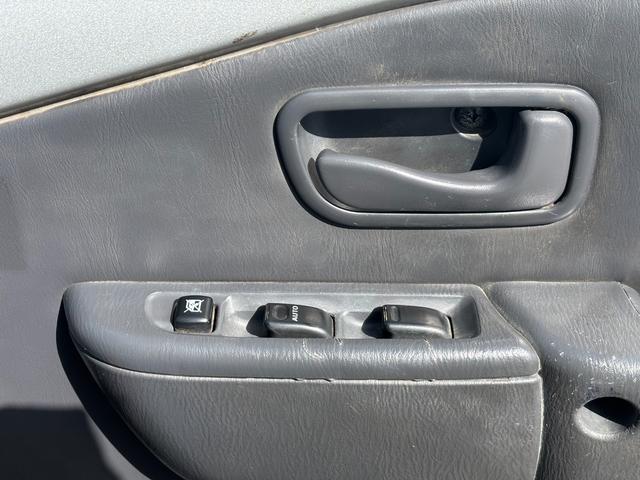 サンバーバン AT 両側スライドドア エアコン パワーウィンドウ 運転席エアバッグ CD(11枚目)