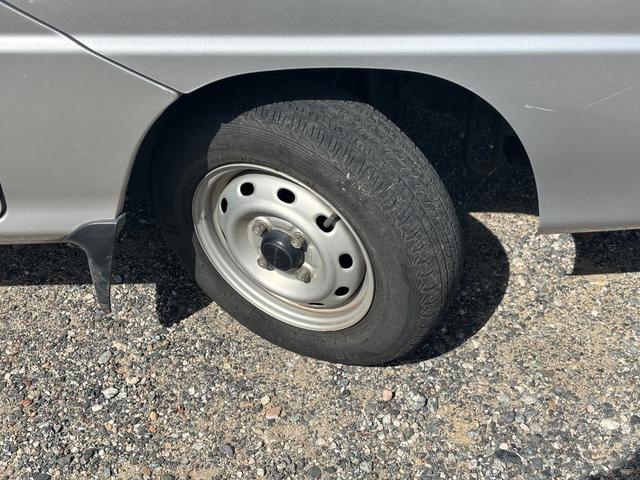 サンバーバン AT 両側スライドドア エアコン パワーウィンドウ 運転席エアバッグ CD(19枚目)