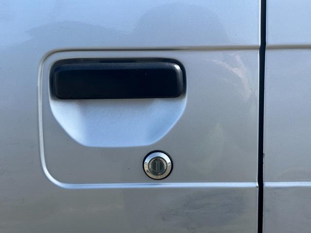 サンバーバン AT 両側スライドドア エアコン パワーウィンドウ 運転席エアバッグ CD(25枚目)