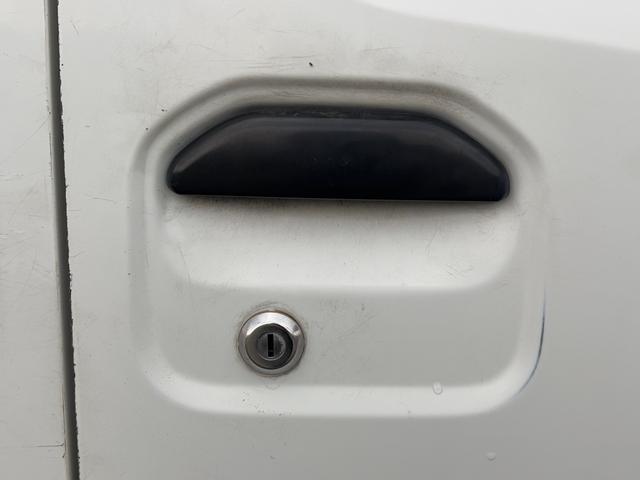 ミニキャブバン ＣＤ　軽バン　ＡＴ　両側スライドドア　アルミホイール　エアコン　運転席エアバッグ　助手席エアバッグ（35枚目）