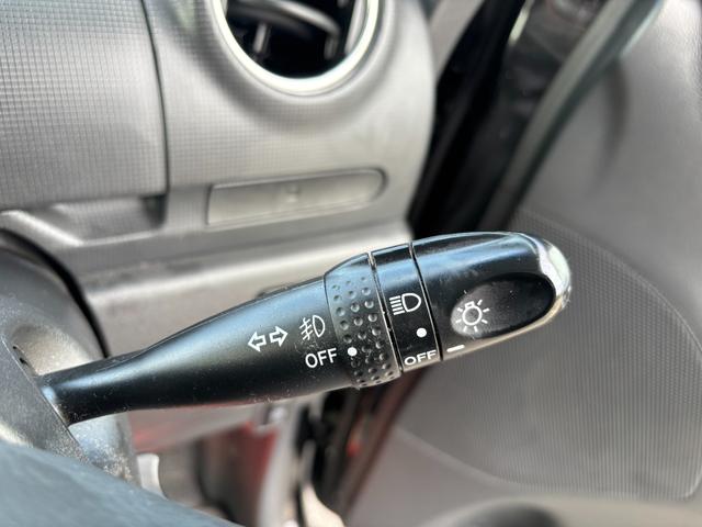 タント カスタムXスペシャル ETC 電動スライドドア ナビ TV HID スマートキー アイドリングストップ 電動格納ミラー CVT 盗難防止システム ABS CD DVD再生 ミュージックプレイヤー接続可 Bluetooth(9枚目)