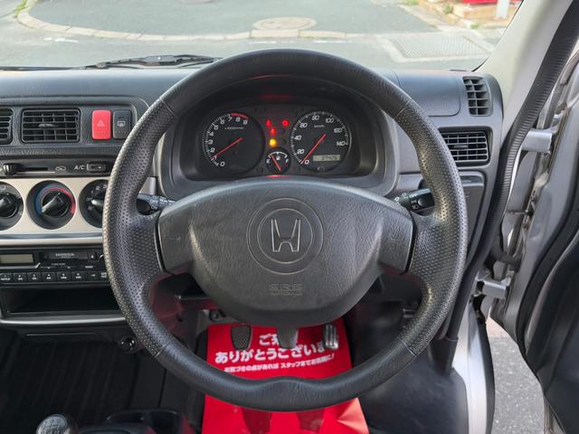 自ら操るハンドル！ドライバーの生命線です。お客様の目で実際にご確認ください。