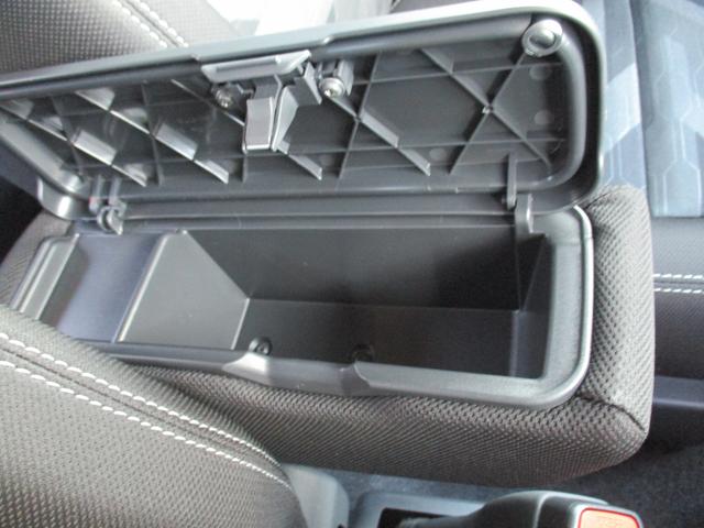 タフト Gターボ クロムベンチャー R6年式 試乗車UP ターボ車 キーフリー 141km(30枚目)