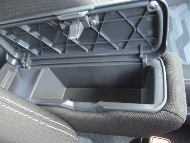 タフト Gターボ ダーククロムベンチャー R6年式 社有車UP キーフリー 189km(27枚目)