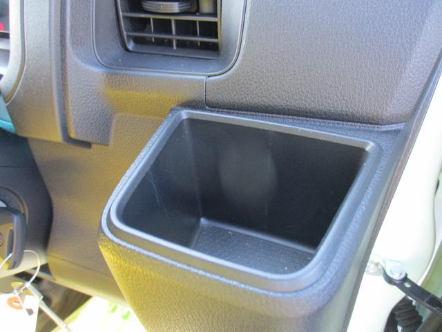 ハイゼットカーゴ ＤＸ　Ｒ６年式　試乗車ＵＰ　キーレス　４．８７８ｋｍ（16枚目）