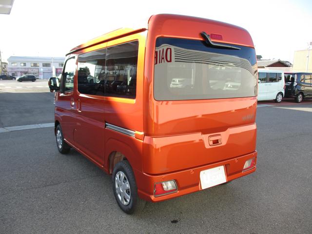 ハイゼットカーゴ クルーズ　Ｒ６年式　キーフリー　１．６１５ｋｍ（10枚目）