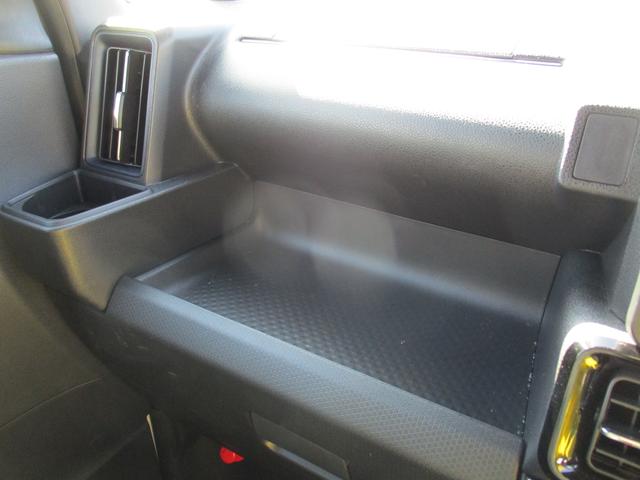 タント カスタムＸ　Ｒ７年式　左右パワースライドドア　５．６６８ｋｍ（25枚目）