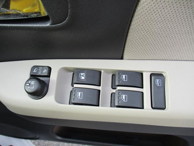 オート格納式ドアミラー＆パワーウインドウ◎