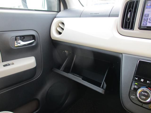 グローブボックスです☆