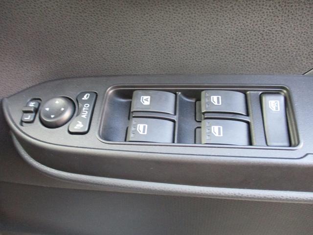 タント ファンクロスターボ R7年式 両側パワースライドドア キーフリー 1.551km(22枚目)