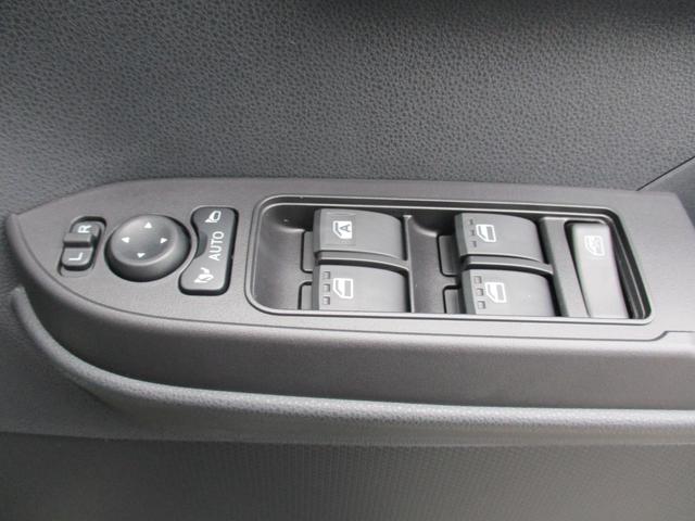 タント カスタムＲＳ　Ｒ７年式　届出済み未使用車　ターボ車　両側パワースライドドア　３ｋｍ（24枚目）