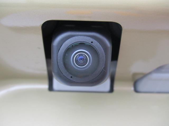 �o�b�N�J�������t���Ă���̂ŁA�i�r�Ƒg�ݍ��킹�邱�ƂŃo�b�N���j�^�[�����p�ł��܂���