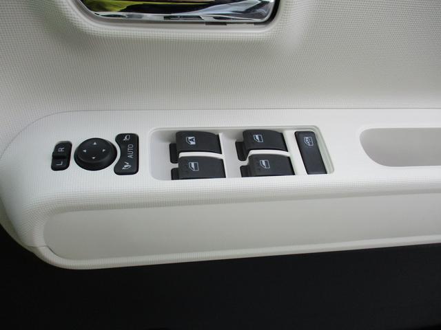 �T�C�h�~���[�̓I�[�g�i�[���ł��B